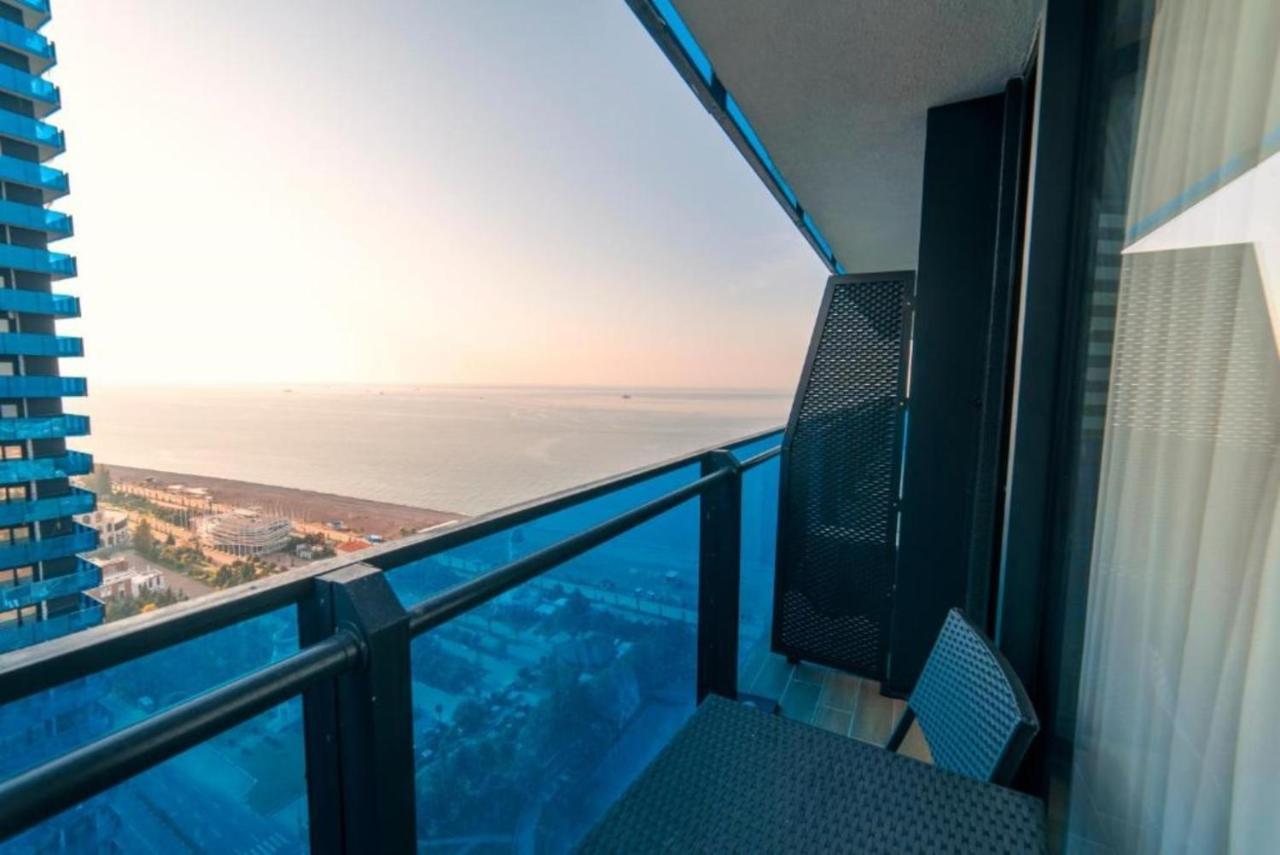 Orbi City Sea Side & Sea View Towers Batumi Bagian luar foto